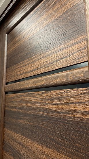 Межкомнатная дверь  